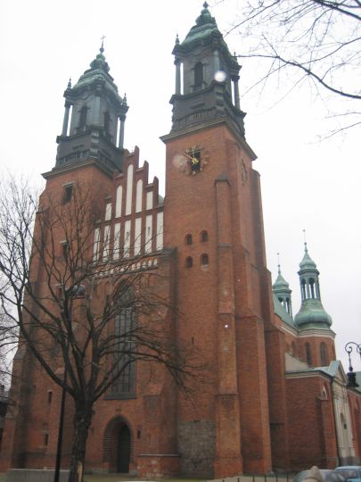 Bazylika archikatedralna pod wezwaniem witych apostow Piotra i Pawa